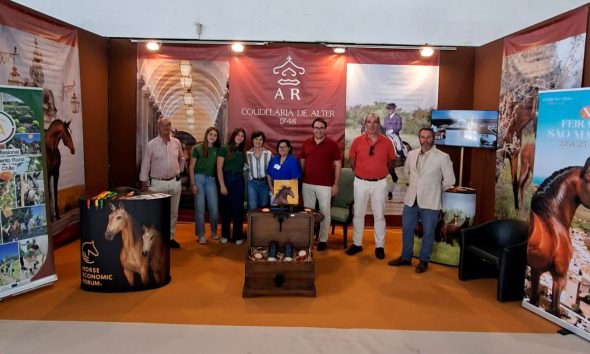 𝗠𝘂𝗻𝗶𝗰𝗶́𝗽𝗶𝗼 𝗱𝗲 𝗔𝗹𝘁𝗲𝗿 𝗱𝗼 𝗖𝗵𝗮̃𝗼 𝗽𝗿𝗲𝘀𝗲𝗻𝘁𝗲 𝗻𝗮 𝗙𝗲𝗿𝗶𝗮 𝗱𝗲𝗹 𝗖𝗮𝗯𝗮𝗹𝗹𝗼 𝘆 𝗲𝗹 𝗧𝗼𝗿𝗼

O Municípi…