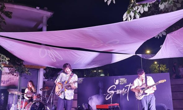Magnífica atuação de Diogo Zambujo no Sunset Vinhos de Altitude | Serra de São M…