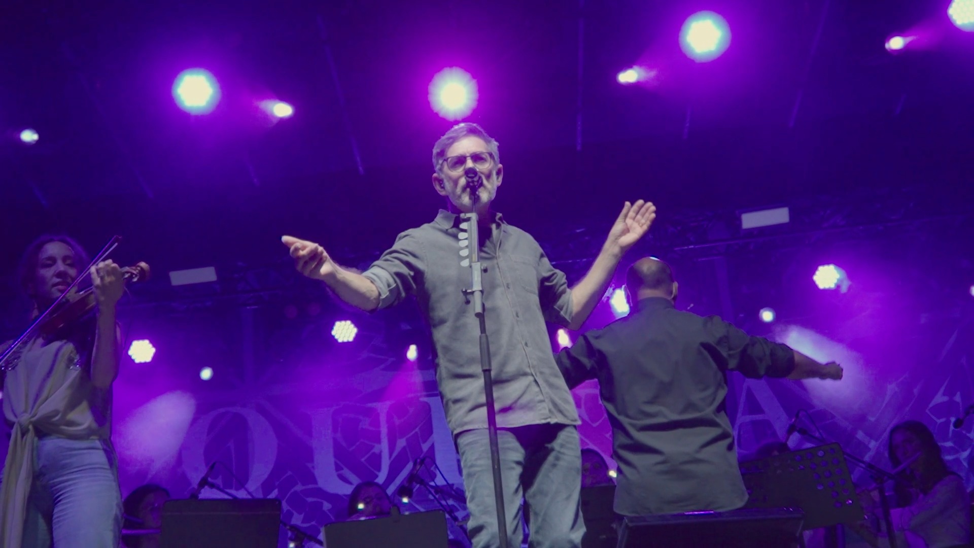 Mais um dia em grande na Feira de São João de Évora! Os Quinta do Bill deram um …