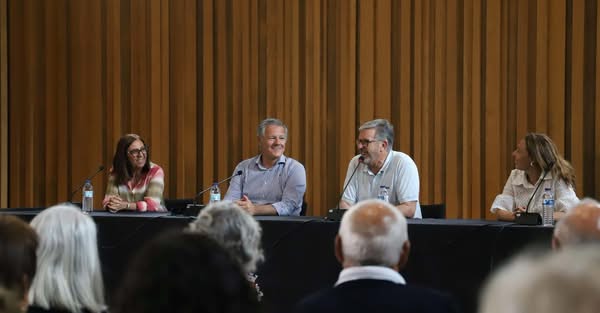 Visita institucional decorreu no âmbito da viagem efetuada pelo ReCre’Arte para …