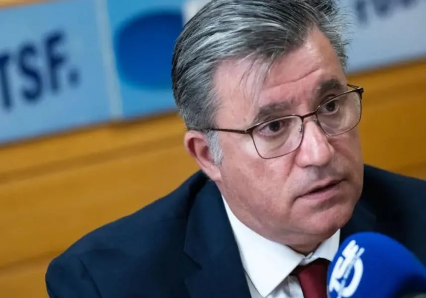 A completar 100 dias de mandato, o presidente da CCDR NORTE Álvaro Santos em ent…