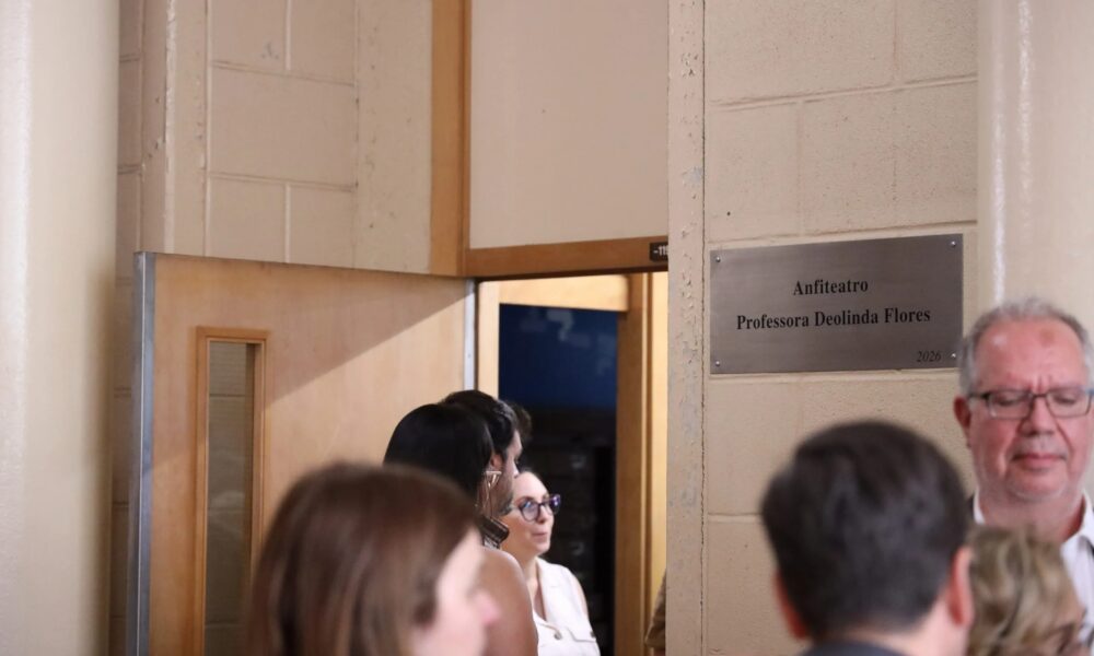 Faculdade de Ciências da U.Porto homenageou Deolinda Flores