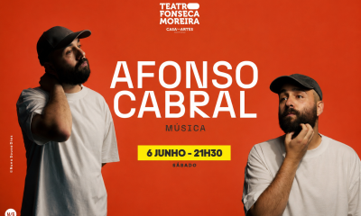 Afonso Cabral leva repertório a solo ao Teatro Fonseca Moreira