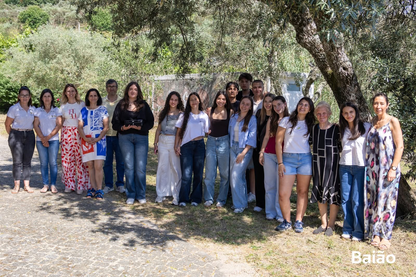 Alunos de Baião guardam mensagem para abrir em 2046 na Igreja de Valadares