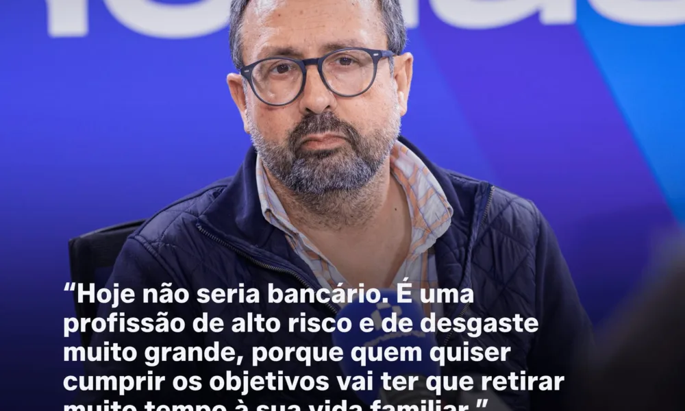 Bancário: uma profissão em vias de extinção?

Durante décadas, ser bancário este…