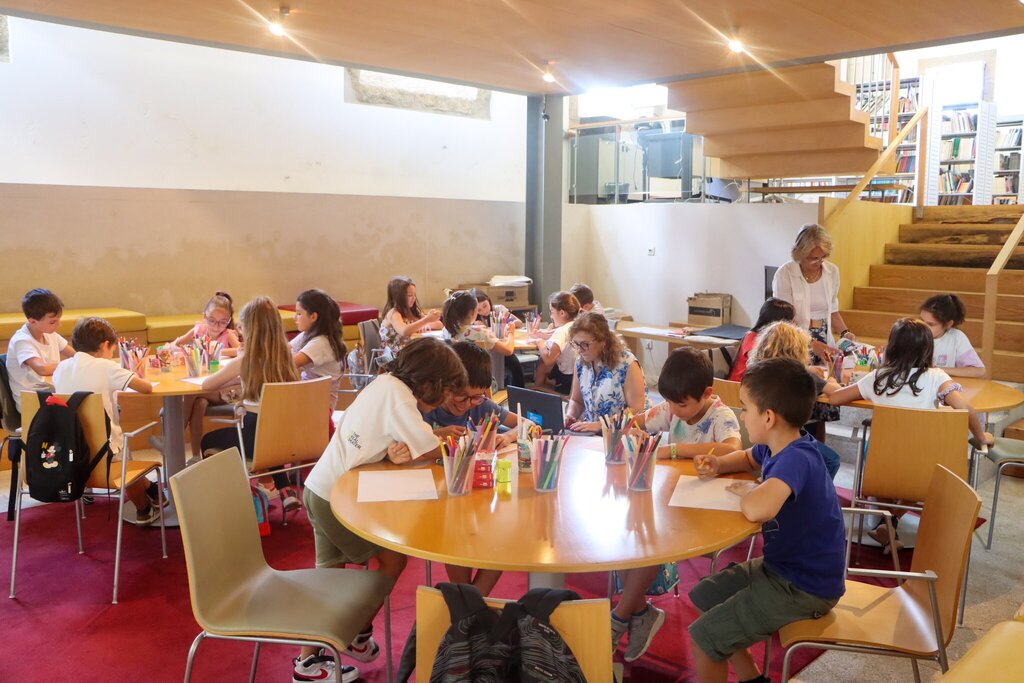 Biblioteca de Paredes abre inscrições para férias criativas gratuitas destinadas a crianças
