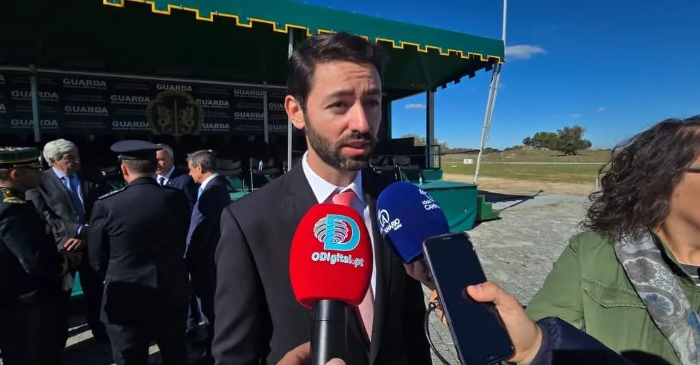 “Câmara de Viana do Alentejo prepara nova vida para os jardins de Alcáçovas e d…