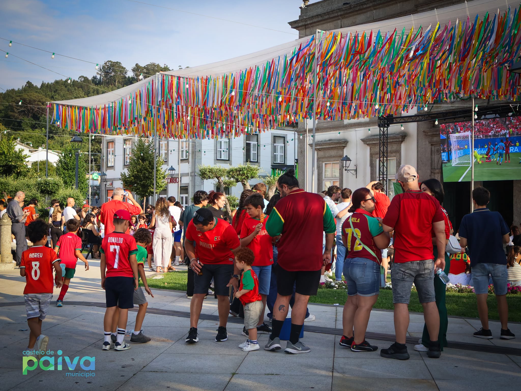 Castelo de Paiva reúne comunidade no Largo do Conde para apoiar Portugal no Mundial 2026