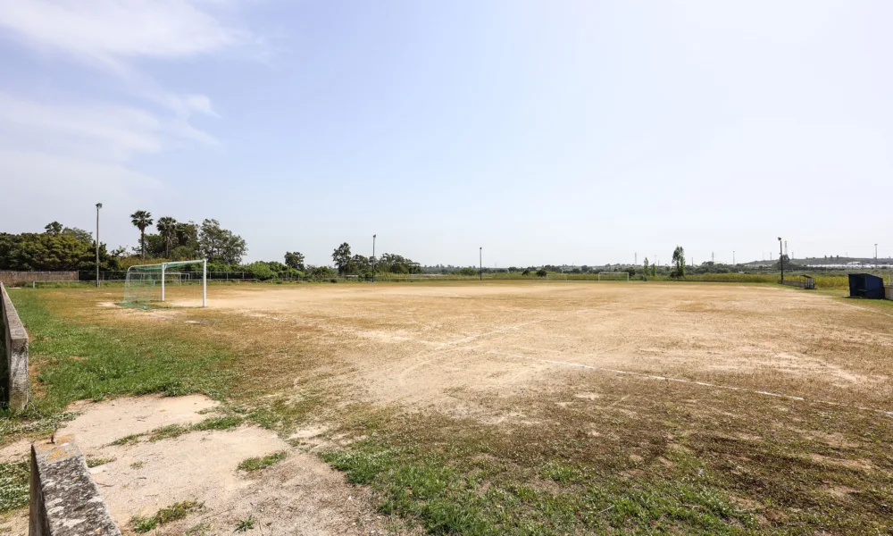 Construção do Campo Júlio Tavares – Praiense