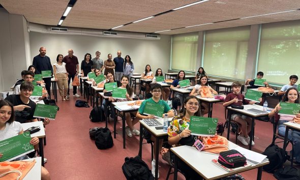 Mais de 2.200 alunos ajudam a construir novo programa de orientação vocacional na região