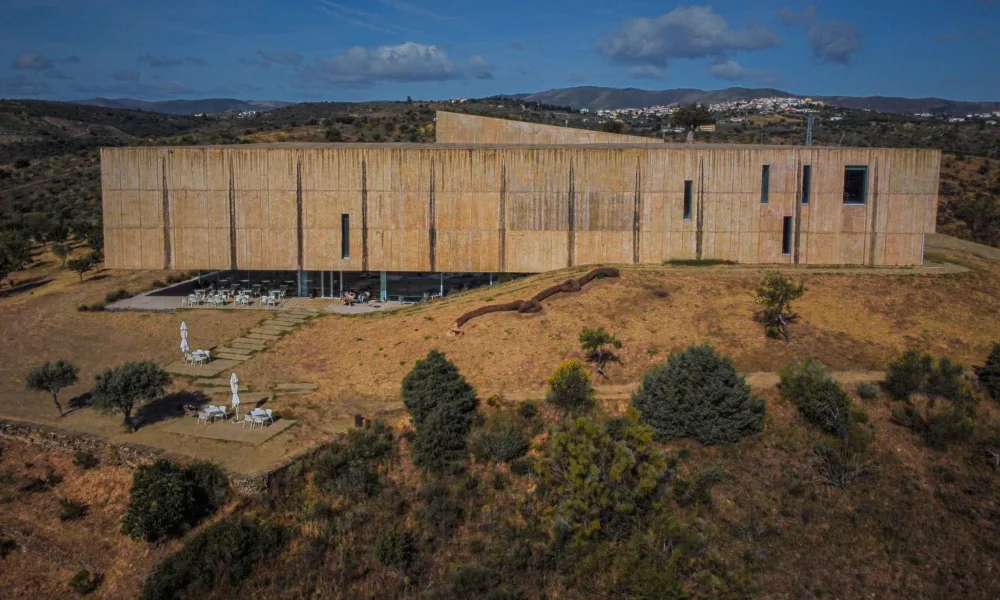 [FORMAÇÃO RPAC > VILA NOVA DE FOZ CÔA > INSCRIÇÕES ABERTAS]

O Museu do Côa rece…