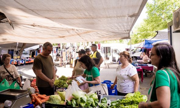 Feirantes do Mercado Municipal de Celorico de Basto aderem a campanha de reciclagem