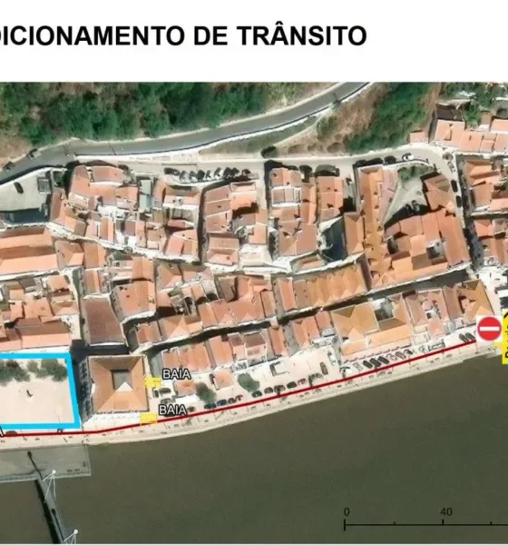 Interrupção de trânsito 

A circulação de veículos vai estar interrompida na no…