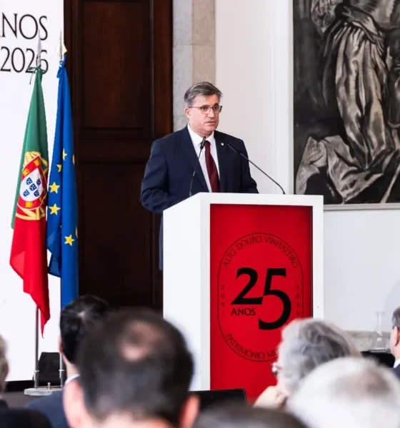 Livro Verde Douro 2050: preparar o futuro da região

A CCDR Norte lançou hoje, n…