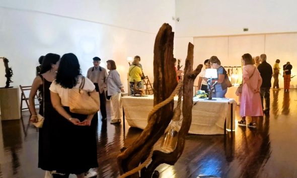 Museu Municipal de Resende apresenta exposição “Alma das Coisas” de Delfim Duarte Fernandes até 26 de julho