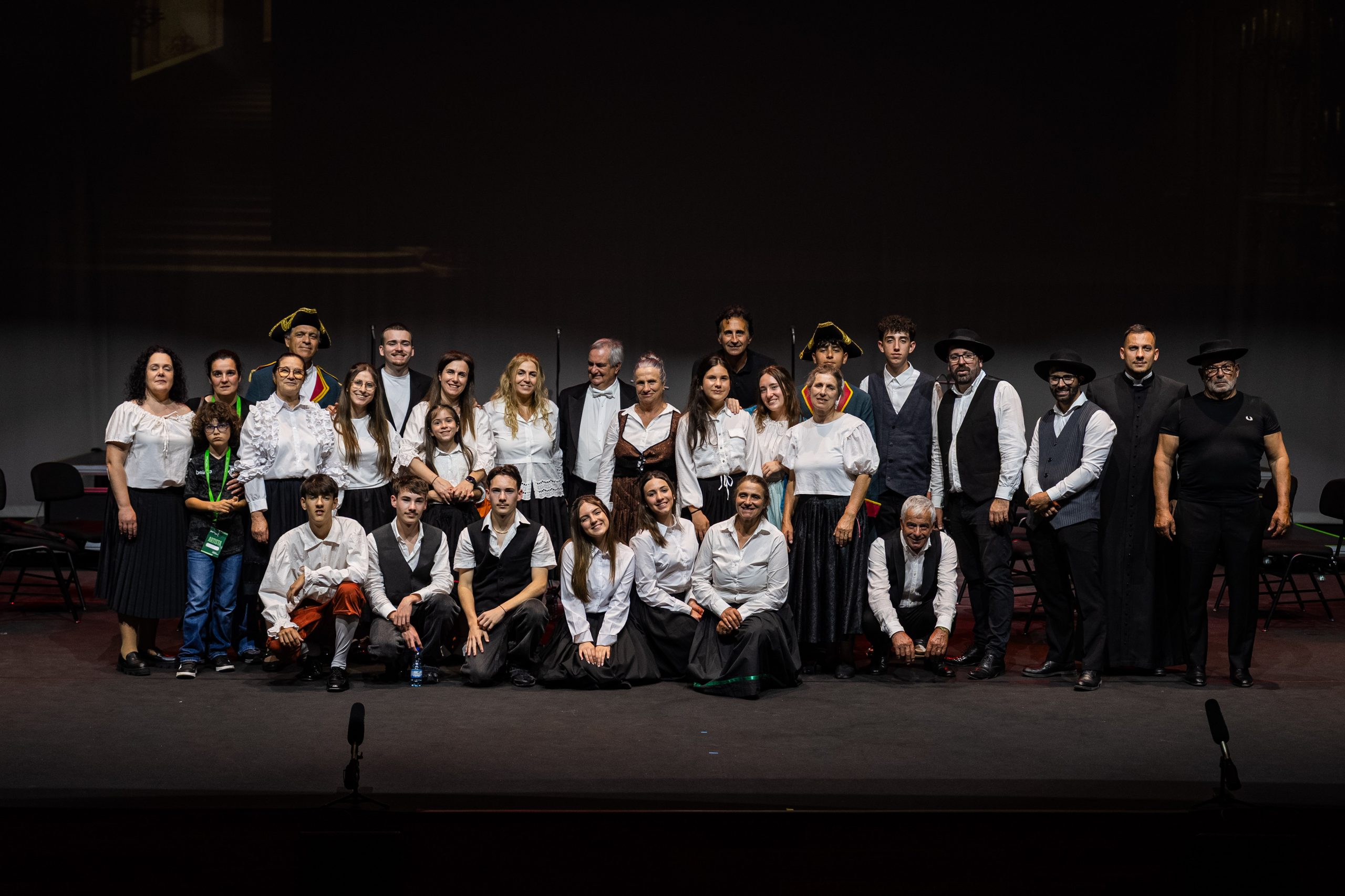 “O Barbeiro de Sevilha” encheu Ponto C numa noite de ópera com forte participação local