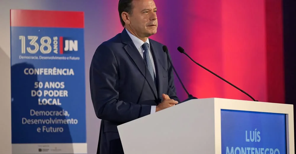 O Primeiro-Ministro afirmou que uma comunicação social sustentável, independente…