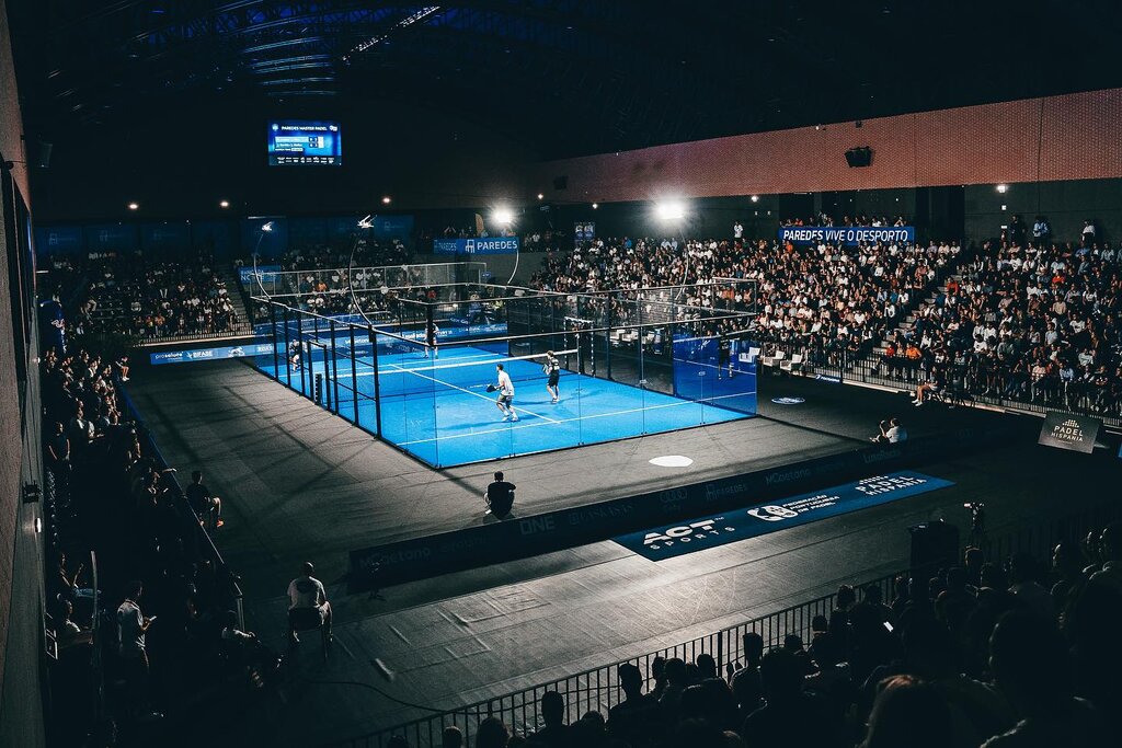 Paredes recebe elite mundial do padel com prémio recorde de 120 mil euros