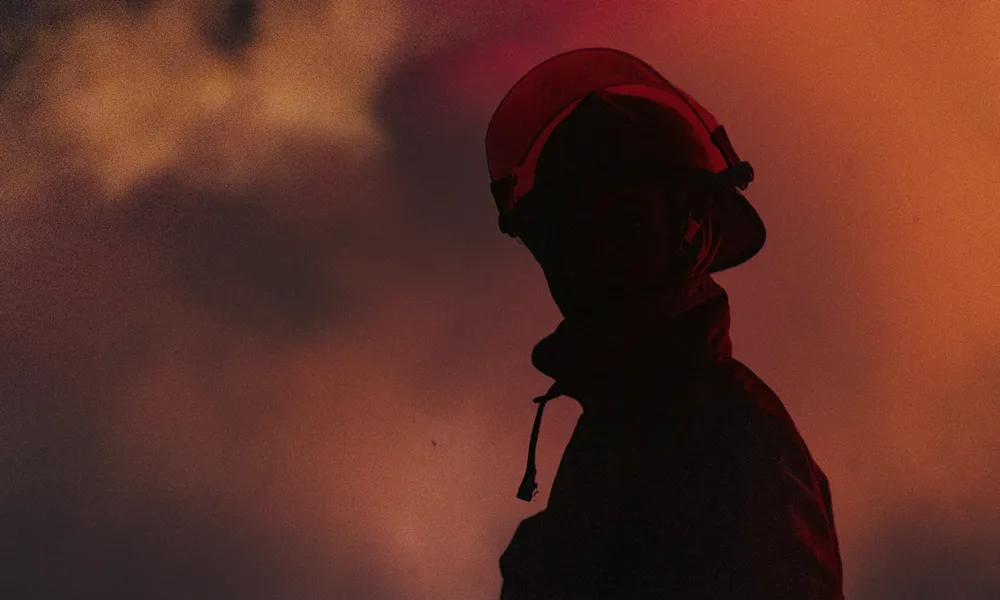 Incêndios florestais expõem bombeiros a risco acrescido de saúde