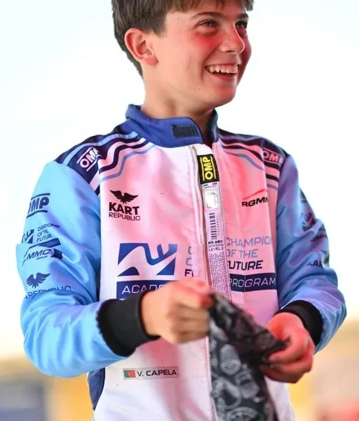 Piloto português Vicente Capela conquista o sétimo lugar no Campeonato Espanhol de Karting