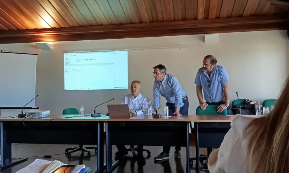 Alcácer do Sal: Técnicos municipais participam em workshop para prevenir e atuar em emergências de arquivos
