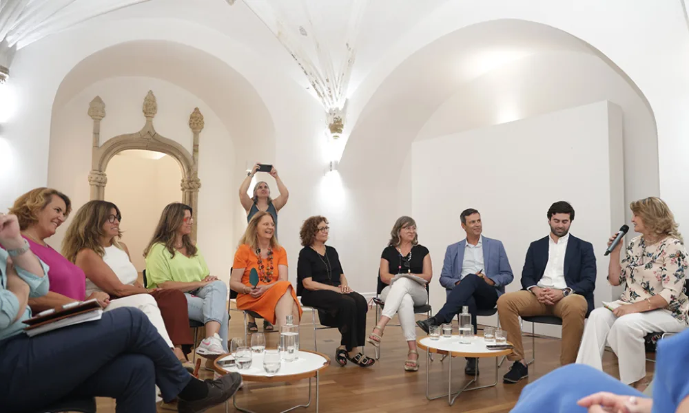 CCDR Alentejo recebeu reflexão sobre os desafios e oportunidades da Évora_27 para o Centro Histórico « Comissão de Coordenação e Desenvolvimento Regional do Alentejo, I.P.
