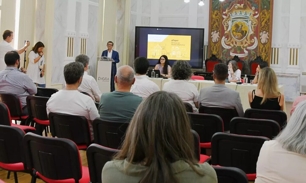 Câmara de Évora melhora procedimentos de gestão urbanística: Lançada a 2.ª fase da plataforma ePaper – Atendimento Online