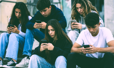 Como se está proteger os jovens das redes sociais?