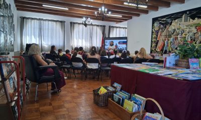 Esta manhã, as crianças da Ludoteca de Santo António das Areias visitaram a Fei…