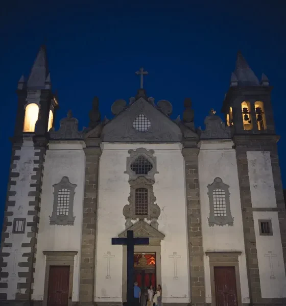 A Igreja Matriz do Salvador de Alcáçovas encheu-se para acolher o concerto «Sob …