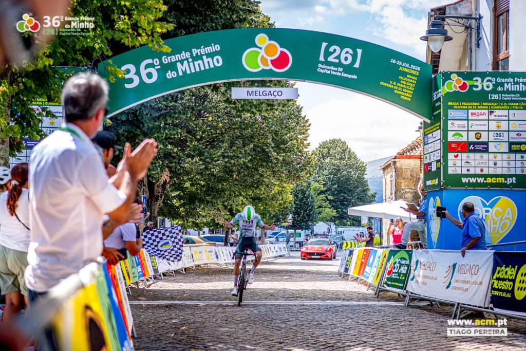 Spanjaard mantém liderança do Grande Prémio do Minho após triunfo de Raul Cintas » Ciclismo + TV