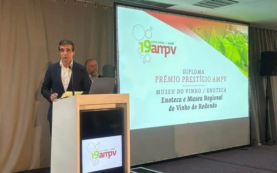 AMPV DISTINGUE REDONDO PELO COMPROMISSO COM A IDENTIDADE E TRADIÇÃO VITIVINÍCOLA…