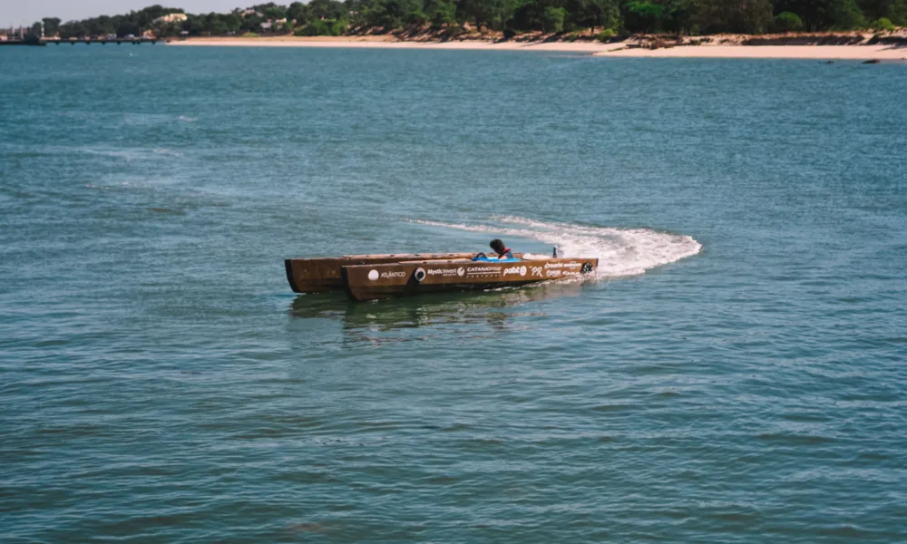 Barco solar da FEUP percorre a costa portuguesa em viagem inédita