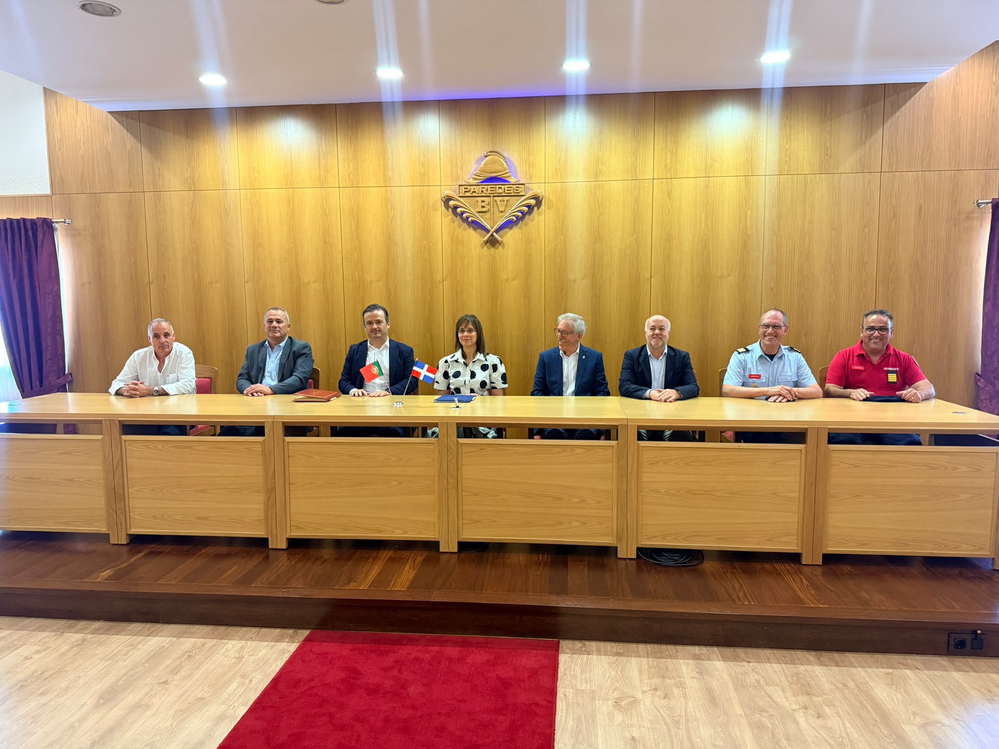 Bombeiros de Paredes, Rebordosa e Lordelo iniciam cooperação com a República Dominicana