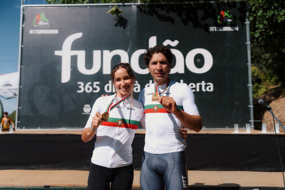 Ana Santos e Ricardo Marinheiro festejam dobradinha no Campeonato Nacional de XCO » Ciclismo + TV
