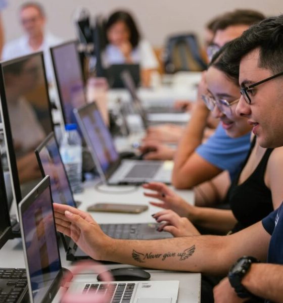 Estudantes da EUGLOH foram à U.Porto reforçar competências digitais