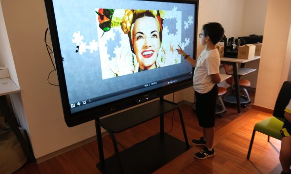 Crianças do ATL de Verão descobrem o legado de Carmen Miranda em visita ao museu de Marco de Canaveses