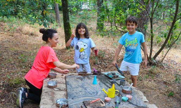 Forest School leva famílias de Paredes à descoberta da natureza através da aprendizagem ao ar livre