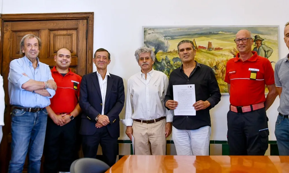 Através de protocolo de colaboração assinado esta manhã: Município de Évora reforça verba anual atribuída aos Bombeiros Voluntários