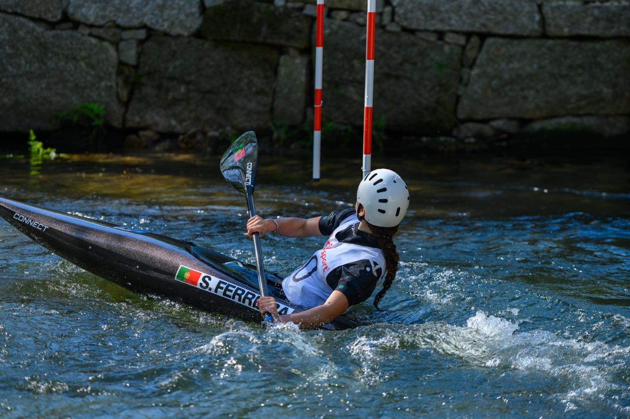 Jovens do Águas Bravas Clube representam Portugal no Europeu de Slalom em França