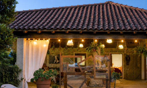 Novo espaço em Paço de Sousa junta gastronomia portuguesa, cultura e experiências temáticas