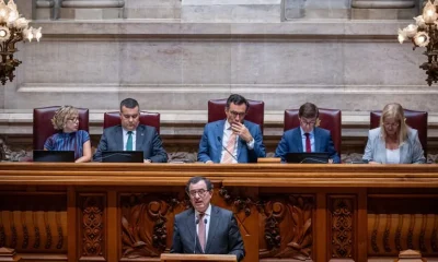 O Governo defendeu que a estabilidade política é indispensável para Portugal enf…