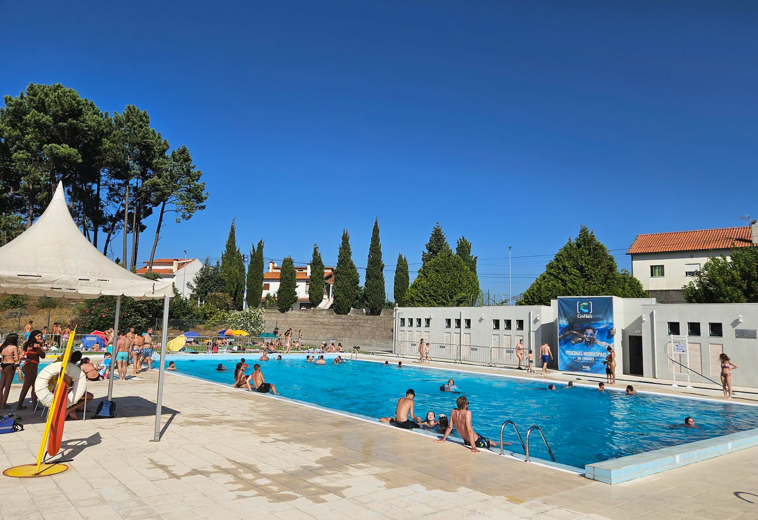 Piscina Municipal Descoberta de Cinfães abre a 6 de julho e reforça oferta para os dias de verão