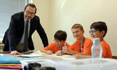 Da sala de aula ao atelier: Reitor visita a 20.ª edição da “Universidade Júnior”