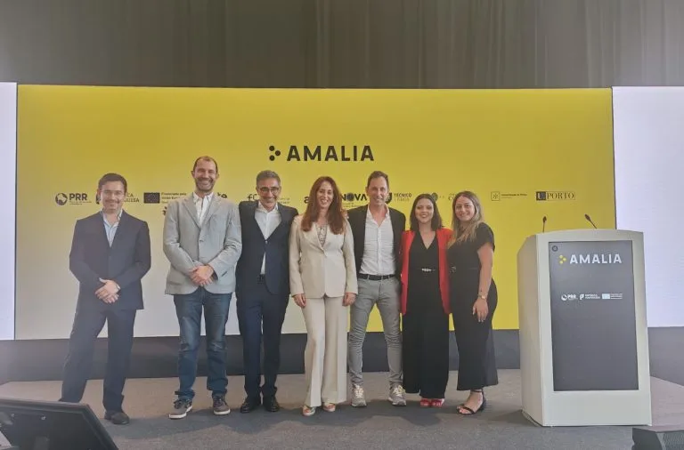 Investigadores, docentes e estudantes da U.Porto participaram na criação do AMALIA