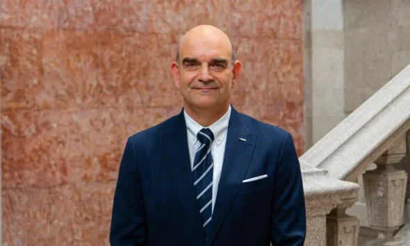 Paulo Melo reeleito Diretor da Faculdade de Medicina Dentária da U.Porto